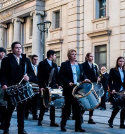 PROCESION EXTRAORDINARIA DE 25 ANIVERSARIO  FUNDACIONAL DE LA HERMANDAD  Y LA COFRADÍA DE NAZARENOS   (ZARAGOZA)