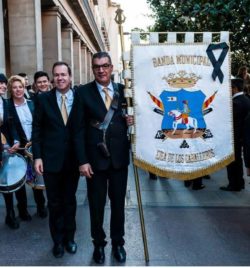 PROCESION EXTRAORDINARIA DE 25 ANIVERSARIO  FUNDACIONAL DE LA HERMANDAD  Y LA COFRADÍA DE NAZARENOS   (ZARAGOZA)