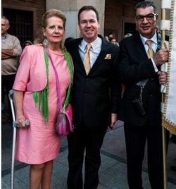 PROCESION EXTRAORDINARIA DE 25 ANIVERSARIO  FUNDACIONAL DE LA HERMANDAD  Y LA COFRADÍA DE NAZARENOS   (ZARAGOZA)
