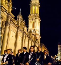 PROCESION EXTRAORDINARIA DE 25 ANIVERSARIO  FUNDACIONAL DE LA HERMANDAD  Y LA COFRADÍA DE NAZARENOS   (ZARAGOZA)