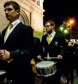 PROCESION EXTRAORDINARIA DE 25 ANIVERSARIO  FUNDACIONAL DE LA HERMANDAD  Y LA COFRADÍA DE NAZARENOS   (ZARAGOZA)
