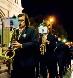 PROCESION EXTRAORDINARIA DE 25 ANIVERSARIO  FUNDACIONAL DE LA HERMANDAD  Y LA COFRADÍA DE NAZARENOS   (ZARAGOZA)
