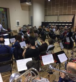 ENSAYO CON EL MAESTRO COMPOSITOR Y DIRECTOR MIGUE ANGEL FONT
