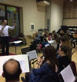 ENSAYO CON EL MAESTRO COMPOSITOR Y DIRECTOR MIGUE ANGEL FONT