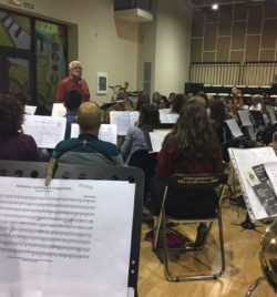 ENSAYO CON EL MAESTRO COMPOSITOR Y DIRECTOR ABEL MORENO