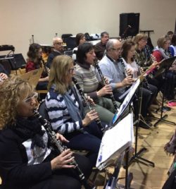 ENSAYO CON EL MAESTRO COMPOSITOR Y DIRECTOR MIGUE ANGEL FONT