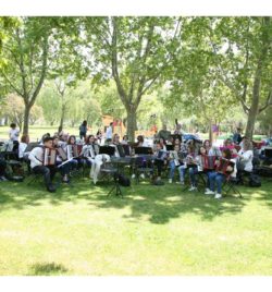 MINICONCIERTO EN EL PARQUE CENTRAL