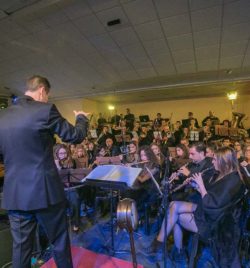 CONCIERTO HOMENAJE A NINO BRAVO JUNTO A SERAFÍN ZUBIRÍ