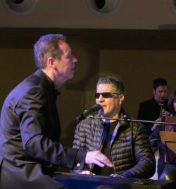 CONCIERTO HOMENAJE A NINO BRAVO JUNTO A SERAFÍN ZUBIRÍ